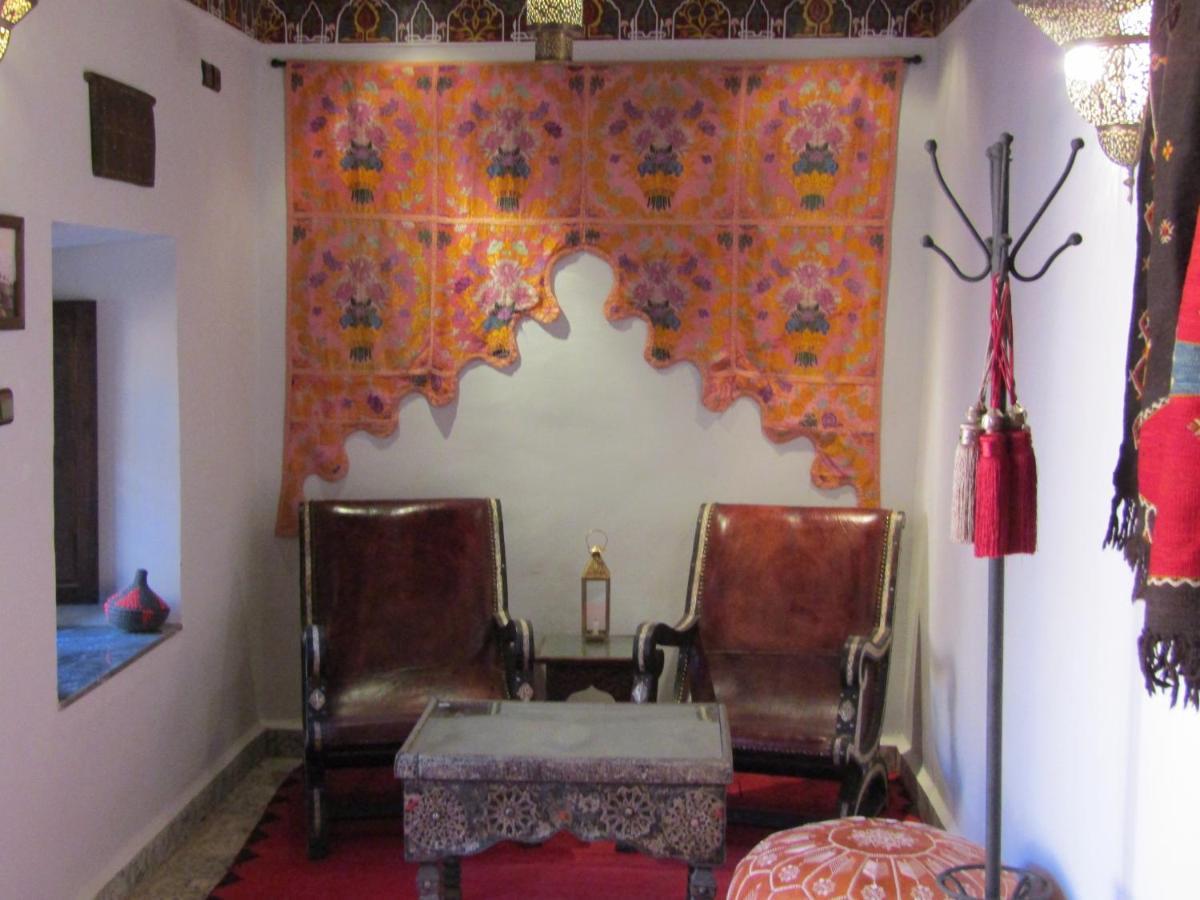Riad Hanan วาร์ซาเซต ภายนอก รูปภาพ